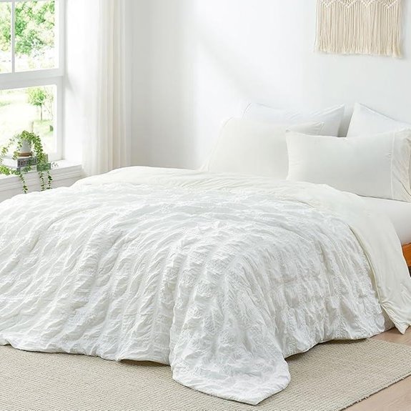 Cozy Bliss Cooling Queen Comforter Reversible Summer Bedding